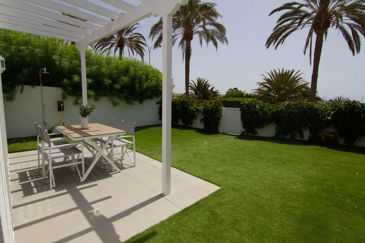 Holiday home Espacioso Jardin Con Vistas Pasito Blanco